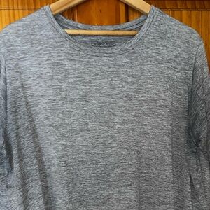 Patagonia XL gray crew neck Long Sleeve capilene cool daily shirt men’s